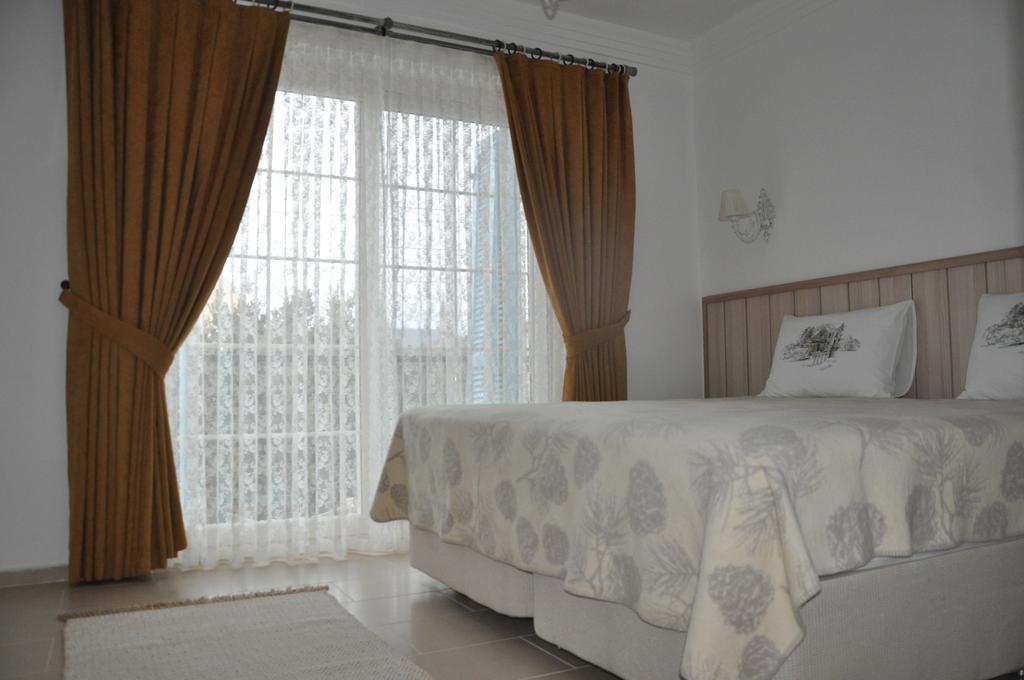 Bellapietra Hotel Alacatı Bagian luar foto