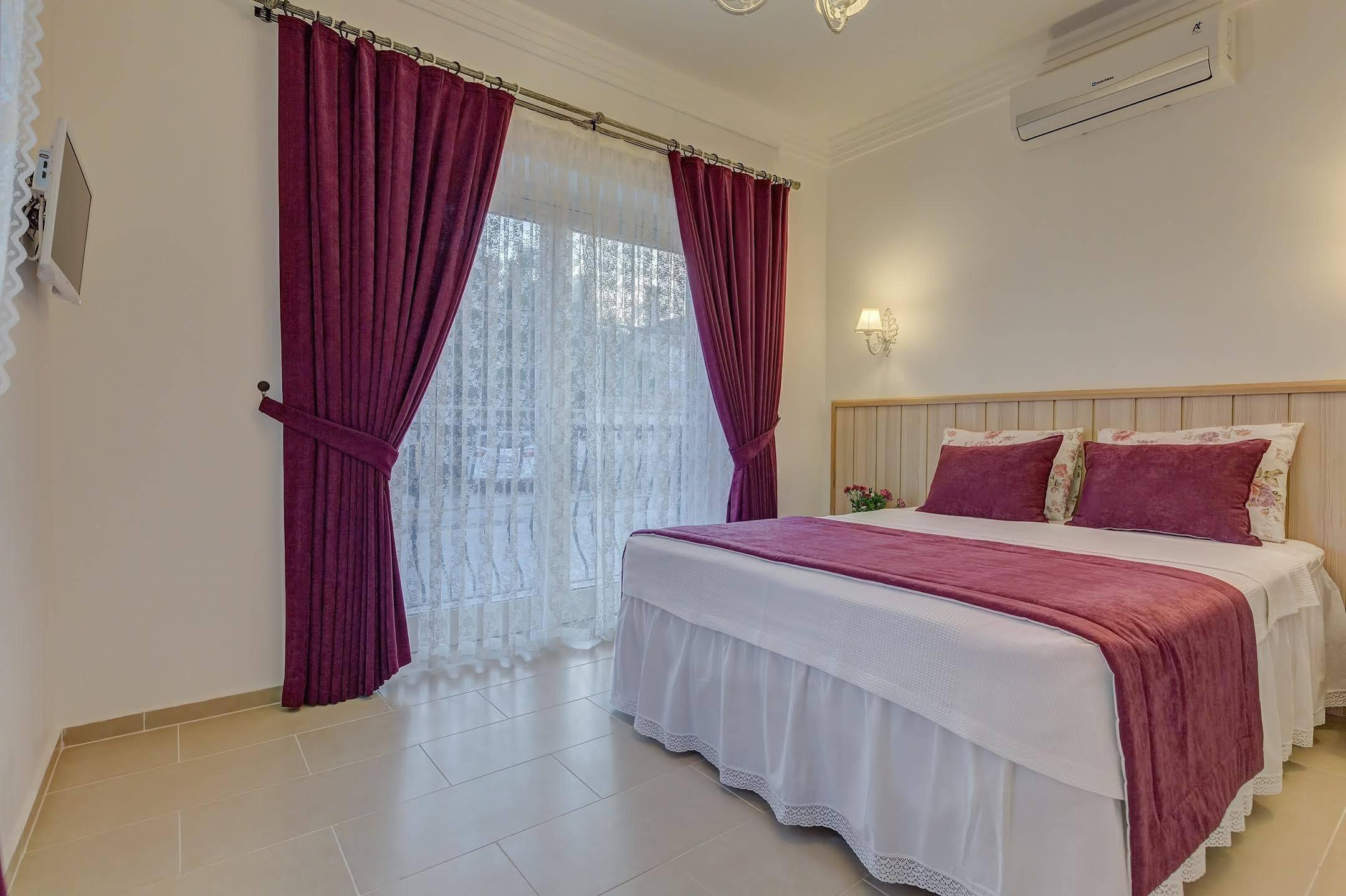 Bellapietra Hotel Alacatı Bagian luar foto