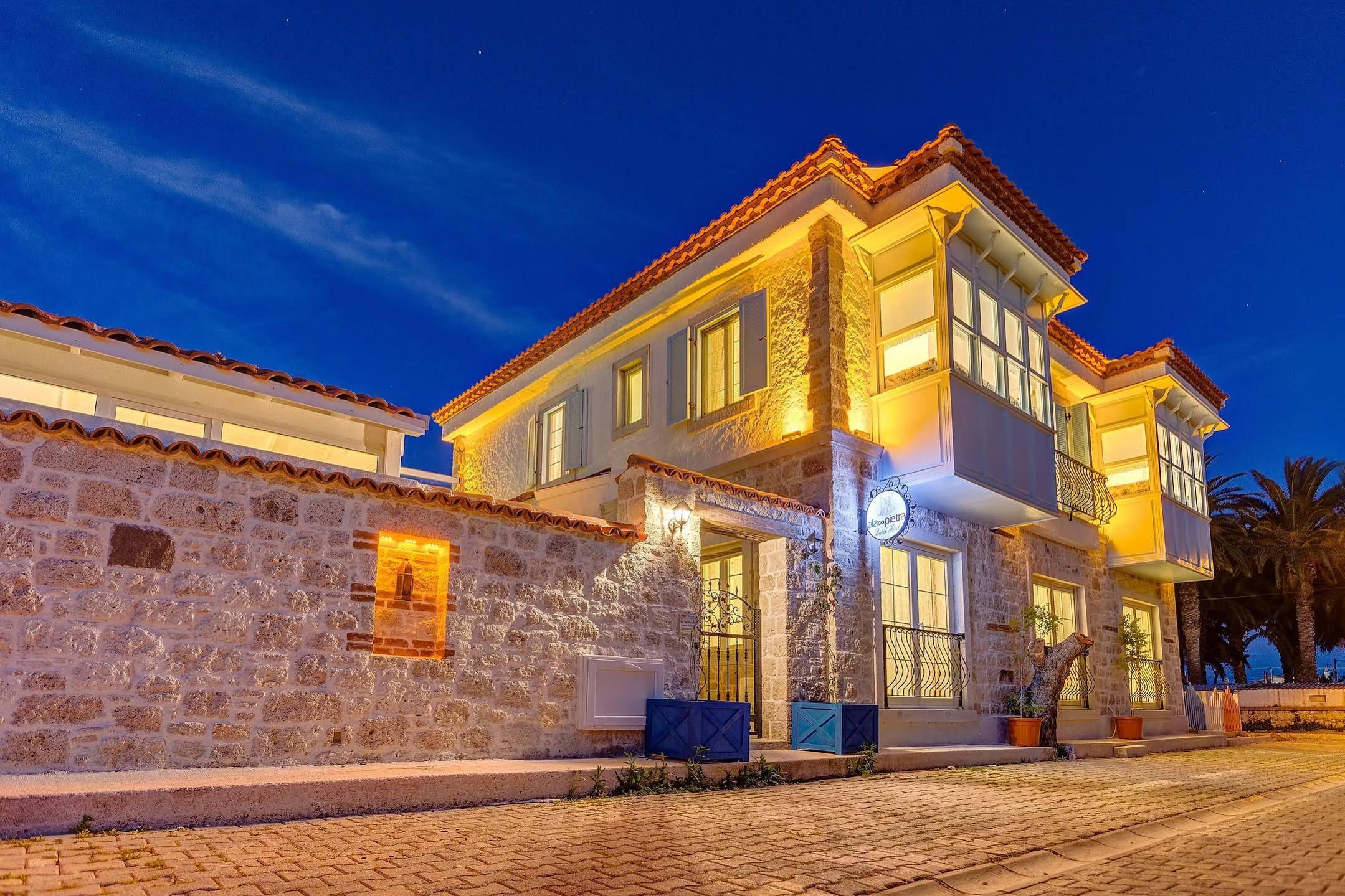 Bellapietra Hotel Alacatı Bagian luar foto
